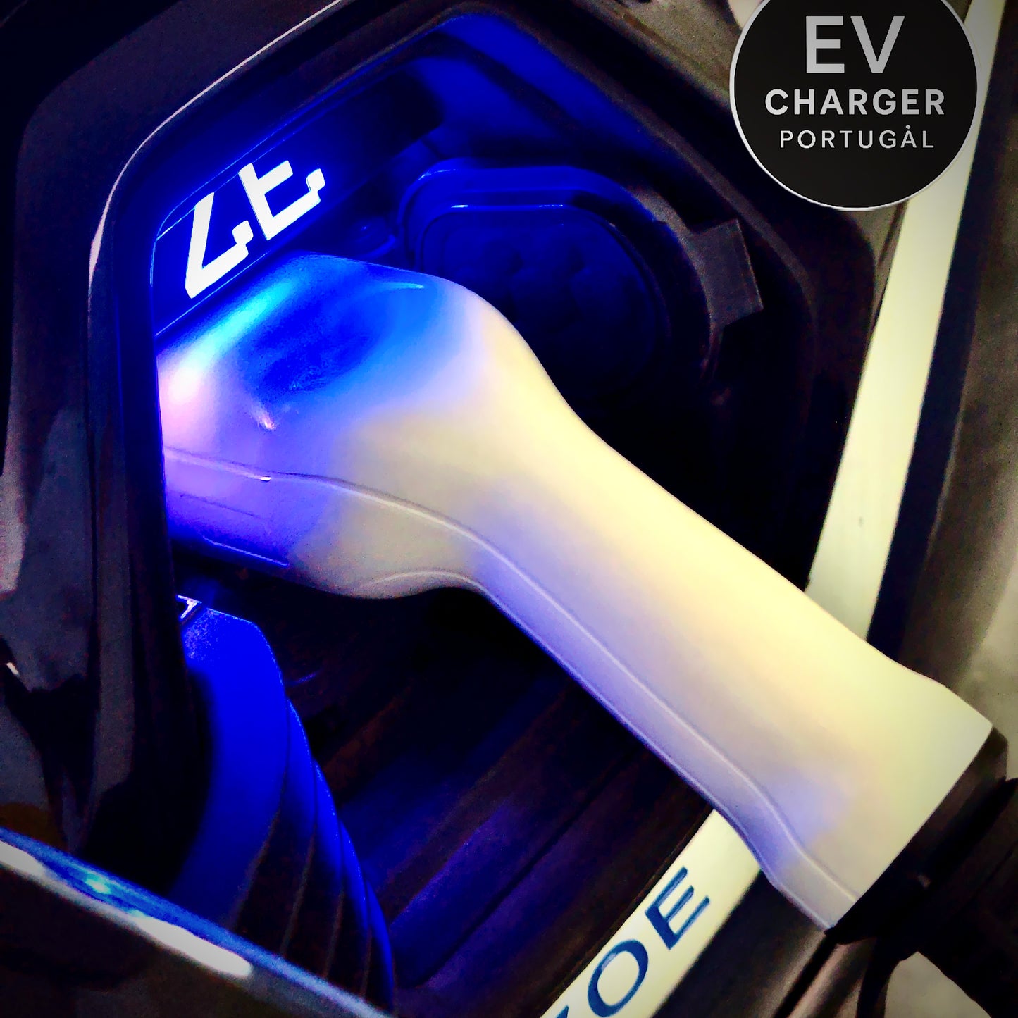 Portable EV Charger Type 2 – 16A, 3.7kW | The Portable Charger Your Electric Car Deserves - More Power. More Practical. More Autonomy.