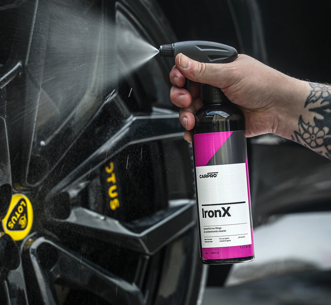 CarPro IronX – Ferric Decontaminant for Wheels and Paint